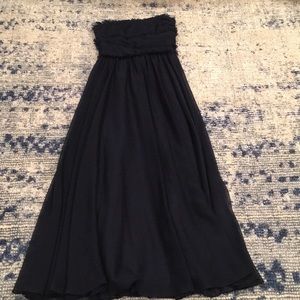 Monique Lhuillier navy blue gown